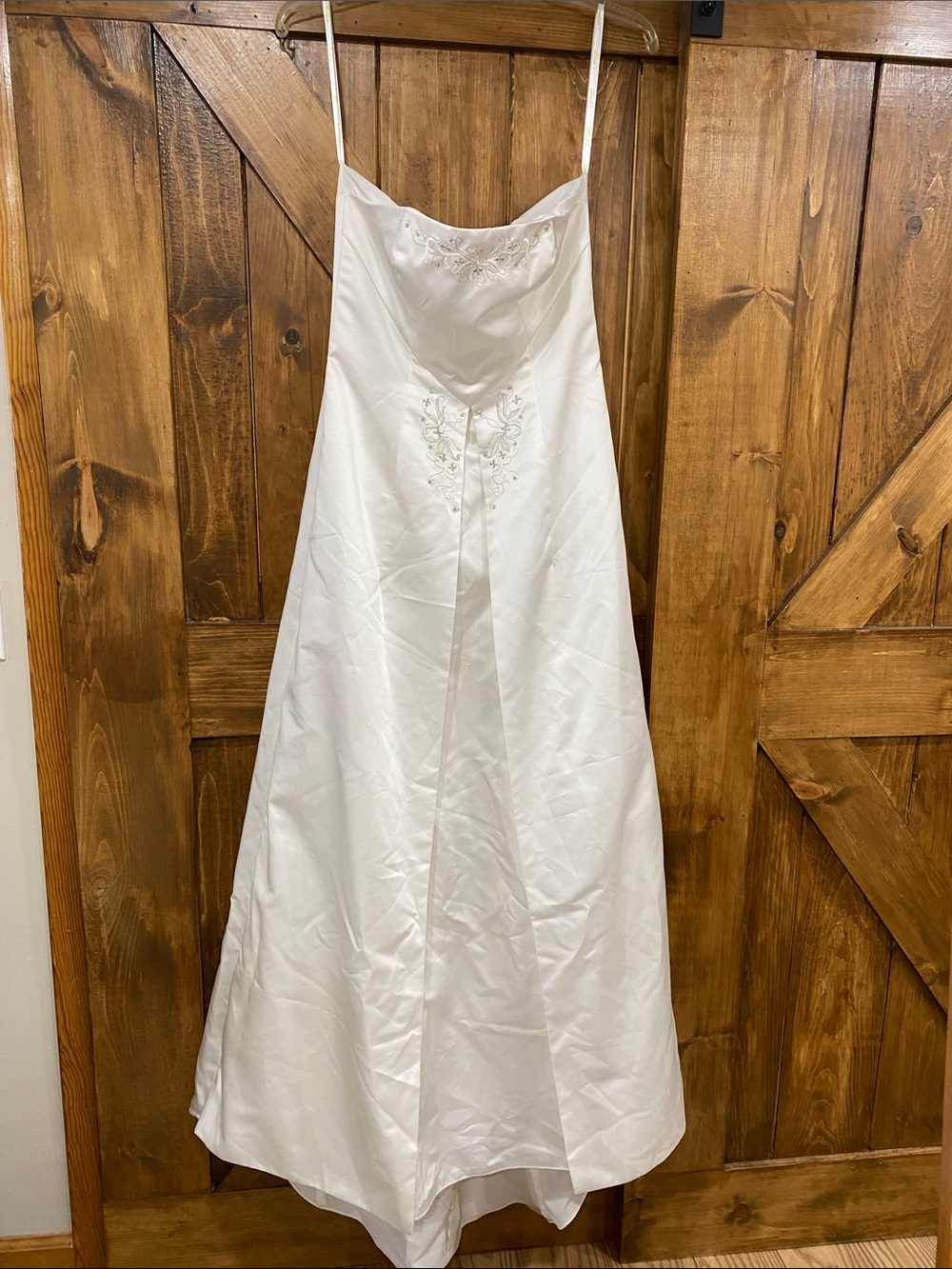 Dineh’s Collection Cream Satin Strapless Bridal Gown with Embroidered Bodice